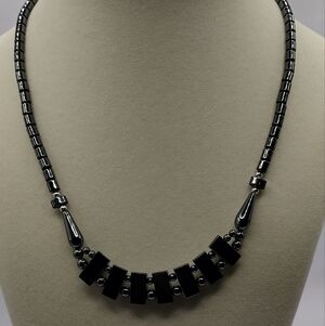 Hemitite 16" Necklace